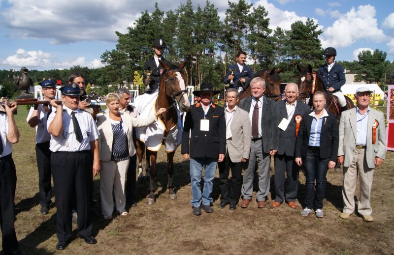 XI Wielka Gala Jeździecka w Dziembówku – fotorelacja i wyniki