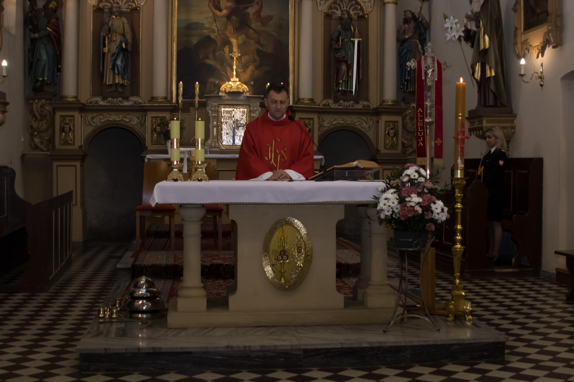 Powiatowe obchody Dnia Strażaka – uroczysta msza św. w kościele pw. św. Michała w Oleśnie