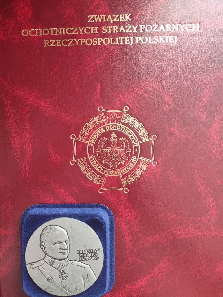Dyplom i medal