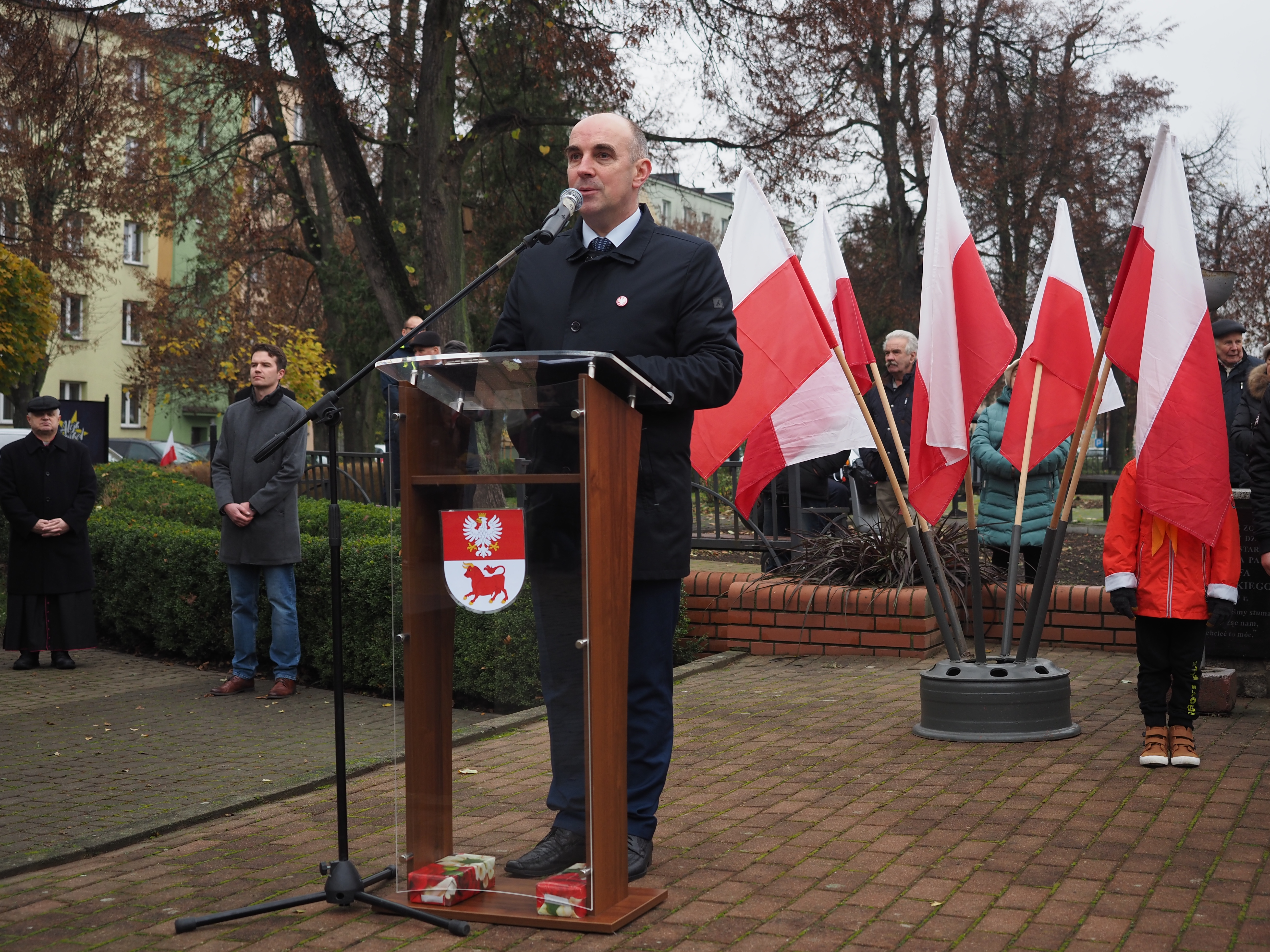 Uroczystość pod pomnikiem Niepodległości Polski 