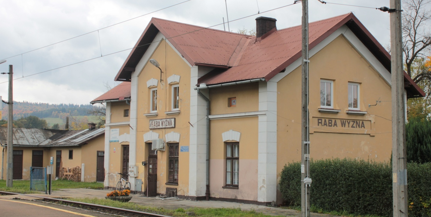 Dworzec PKP w Rabie Wyżna z 1899 roku 