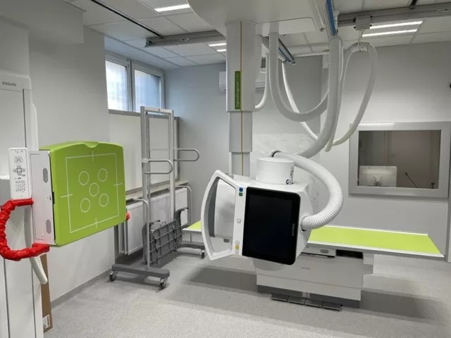 Zakup stacjonarnego aparatu RTG wraz z adaptacją pomieszczeń na potrzeby montażu przedmiotowego aparatu w Szpitalu Chirurgii Urazowej Św. Anny w Warszawie
