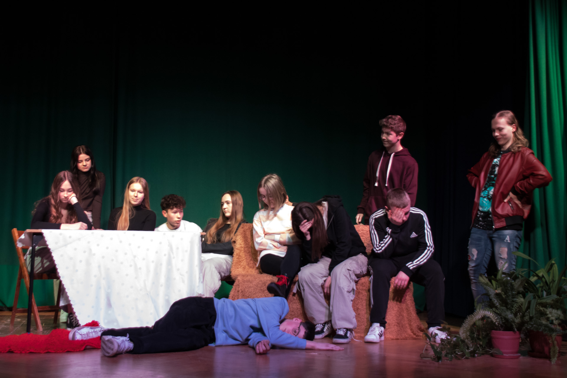 XXI Szkolne Konfrontacje Teatralne – spektakl „Not liceum dream” - The Bills (klasa III d)