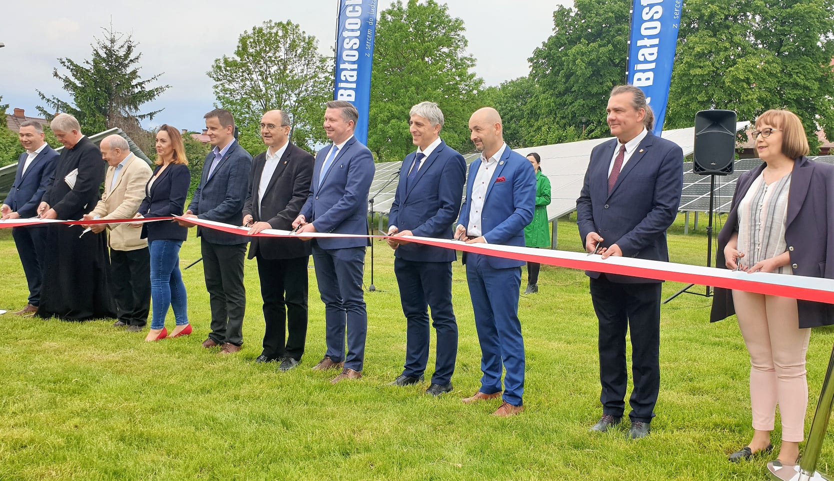 Oficjalne przekazanie do użytku instalacji fotowoltaicznej w DPS w Choroszczy.
