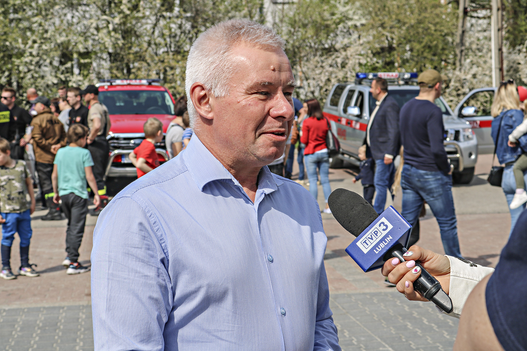 Starosta Kraśnicki Andrzej Rolla udziela wywiadu TVP3 Lublin.