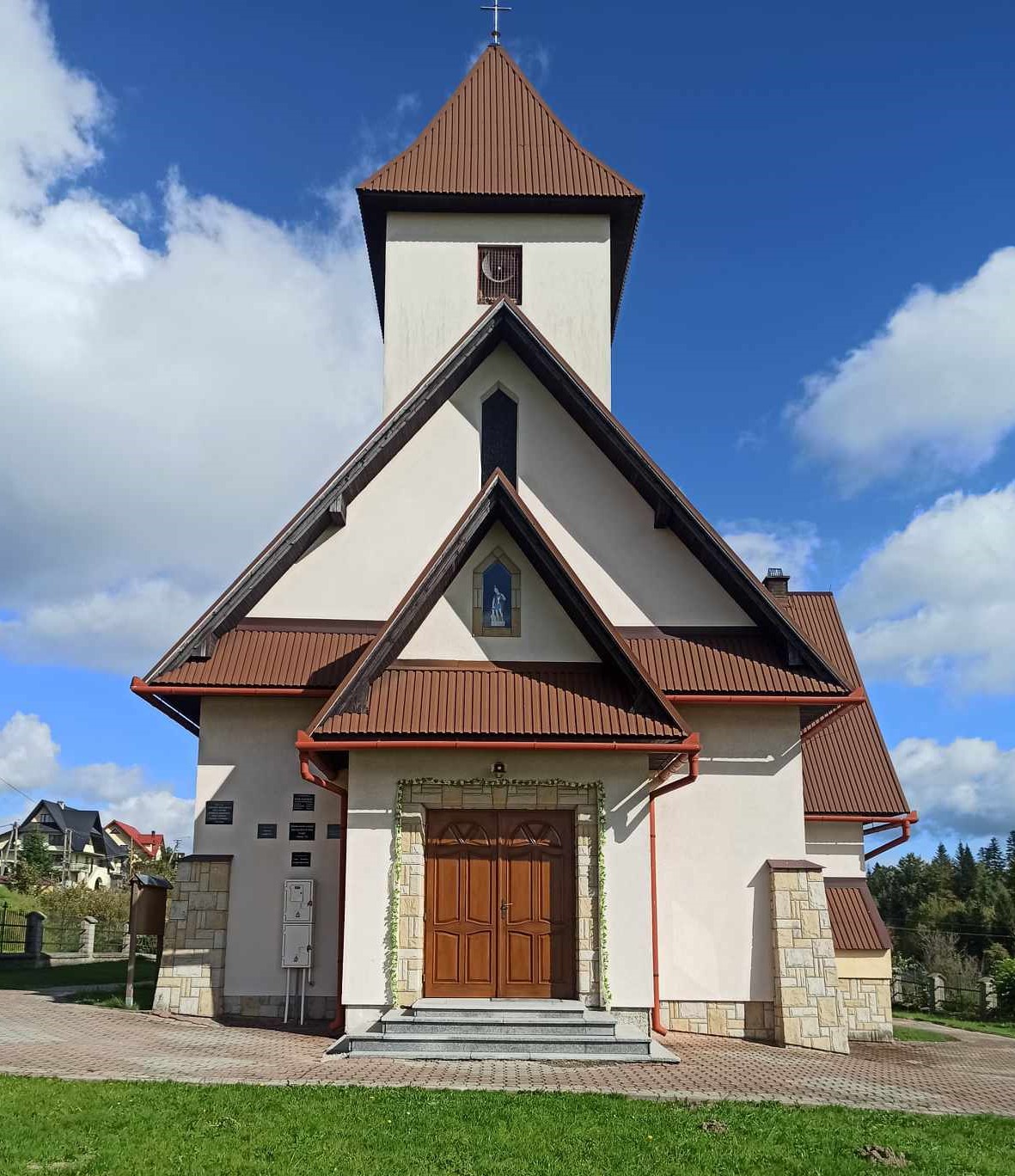 Kościół pod wezwaniem Podwyższenia Krzyża Świętego w Bukowinie Osiedla