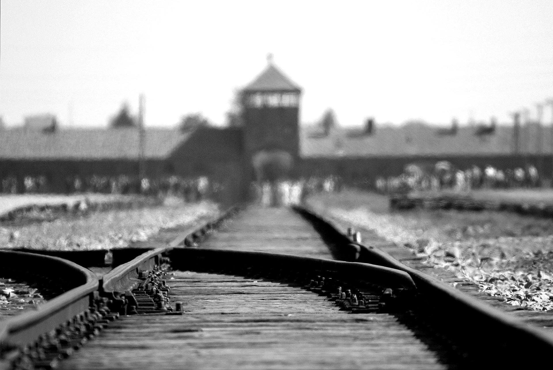 Widok na rampę kolejową w Birkenau