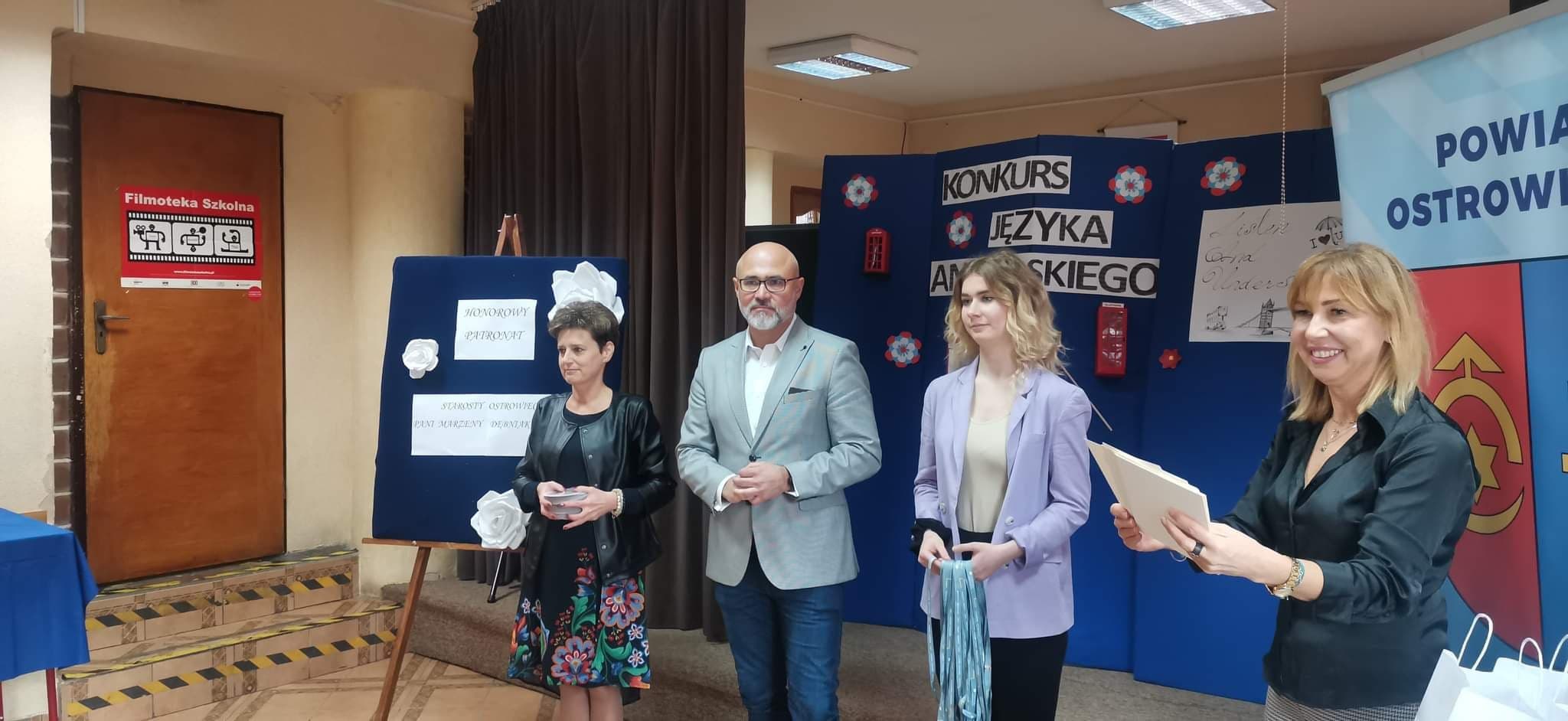 Konkurs językowy w Staszicu