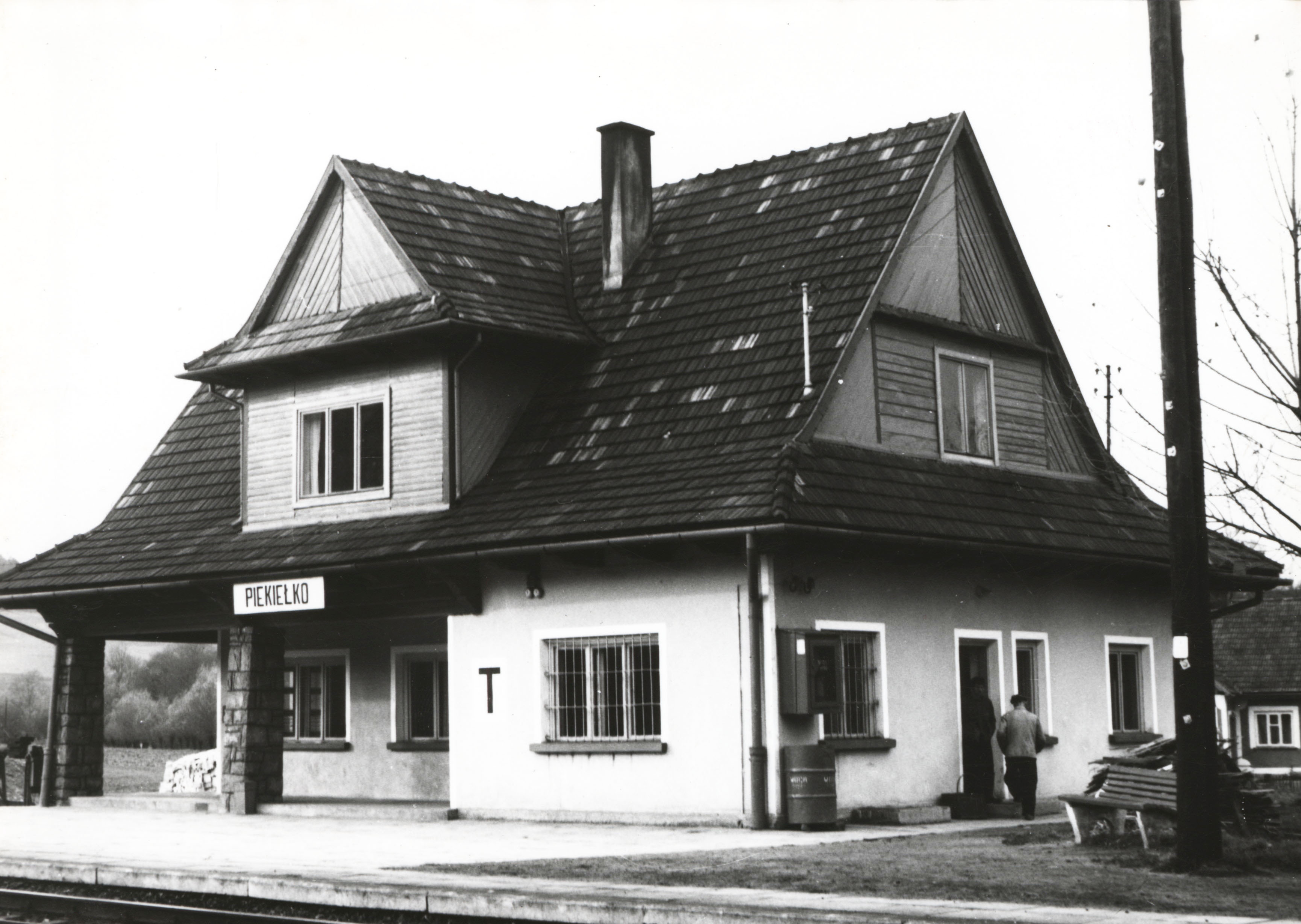Stacja Kolejowa w Piekiełku 1970