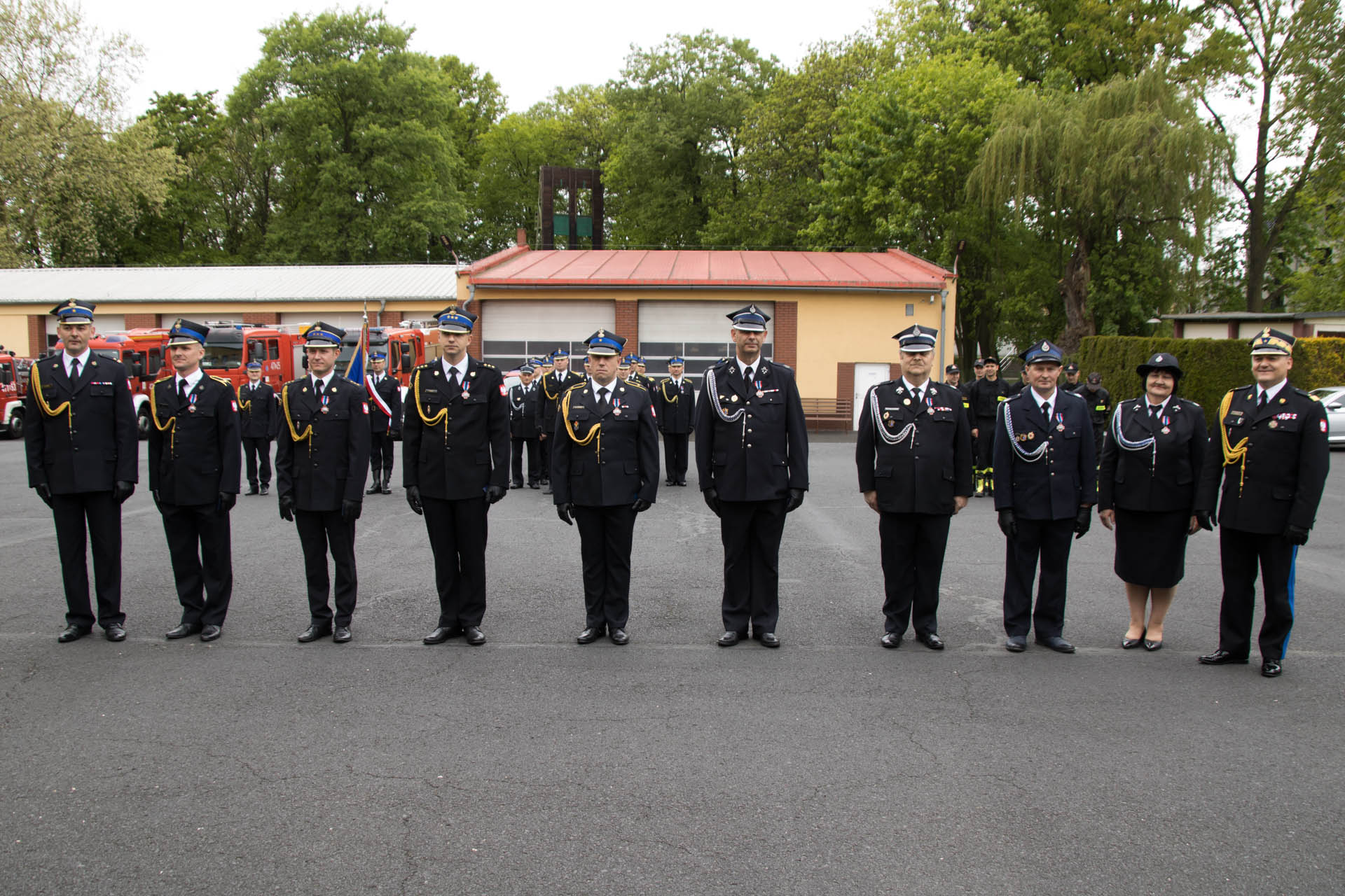Powiatowe obchody Dnia Strażaka - strażacy odznaczeni brązową odznaką „Zasłużony dla Ochrony Przeciwpożarowej” 