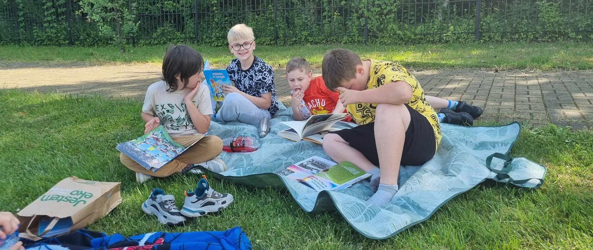 PIKNIK CZYTELNICZY KLAS I-III PSP w Bodzechowie