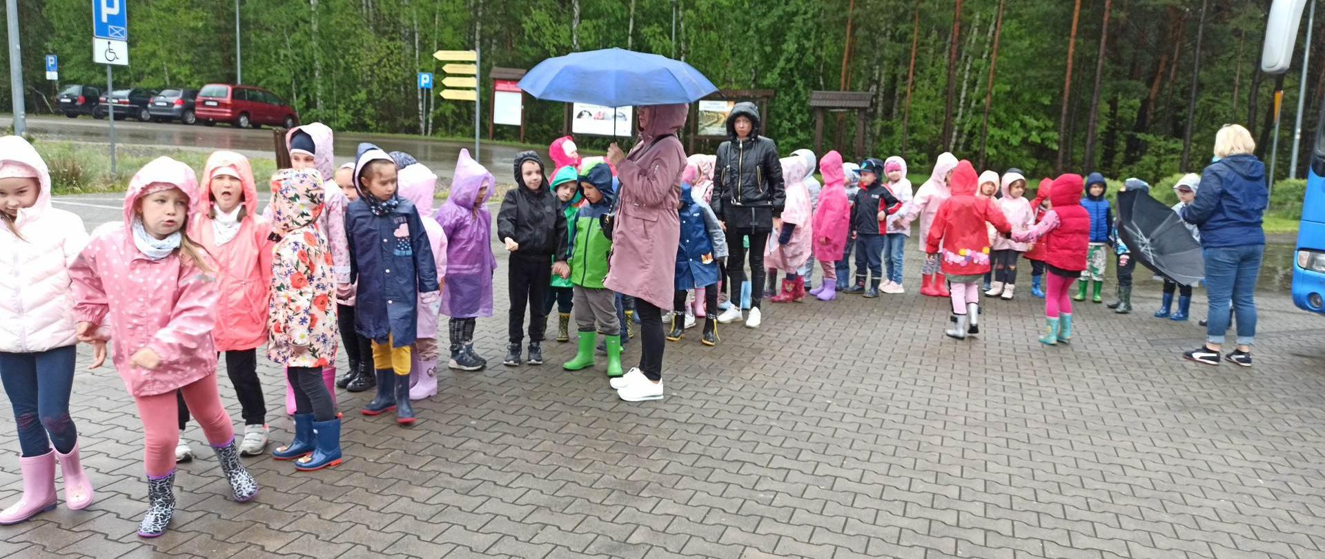 ZDJĘCIE GRUPOWE