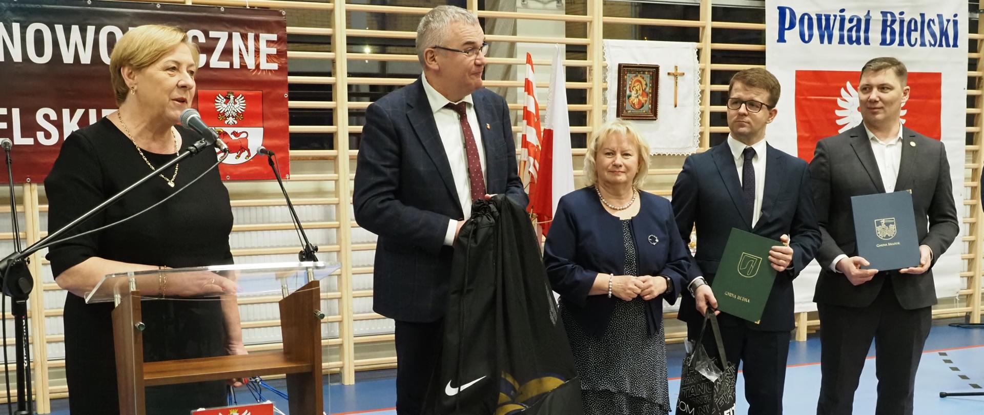 Uroczyste otwarcie hali sportowej przy II LO z BJN w Bielsku Podlaskim
