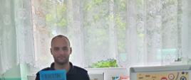 Bezpieczna droga do szkoły i ze szkoły – spotkanie z policjantem