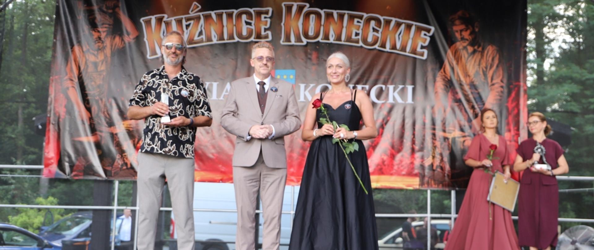Uhonorowani za wkład w rozwój powiatu koneckiego