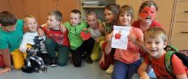 Smacznie, zdrowo i kolorowo – światowy Dzień Jabłka (fotorelacja 2)