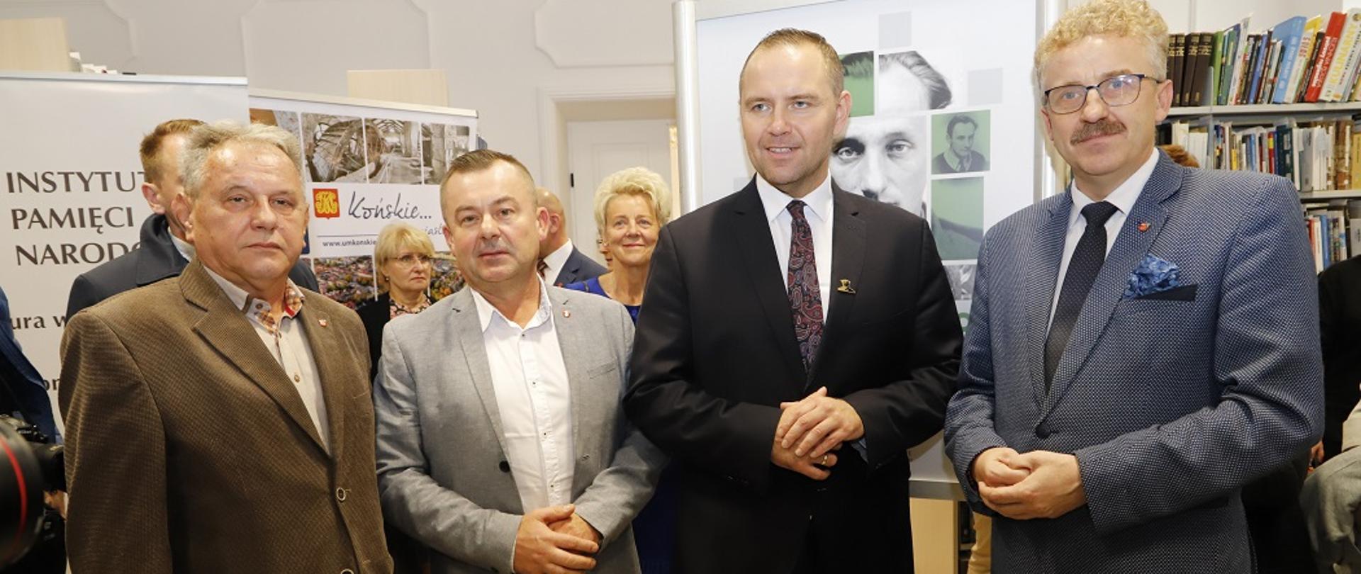 Wystawa poświęcona ppor. Waldemarowi Szwiecowi „Robotowi”