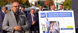 Projekt „Budowa linii kolejowej Zegrze-Przasnysz, jako realizacja szlaku Kolei Północnego Mazowsza" zakłada budowę ok. 70 km torów, kilku stacji oraz przeprawy mostowej na Narwi. Dzięki budowie kilkanaście mazowieckich miejscowości, w tej liczbie Miasto Przasnysz uzyska bezpośrednie połączenie ze stolicą