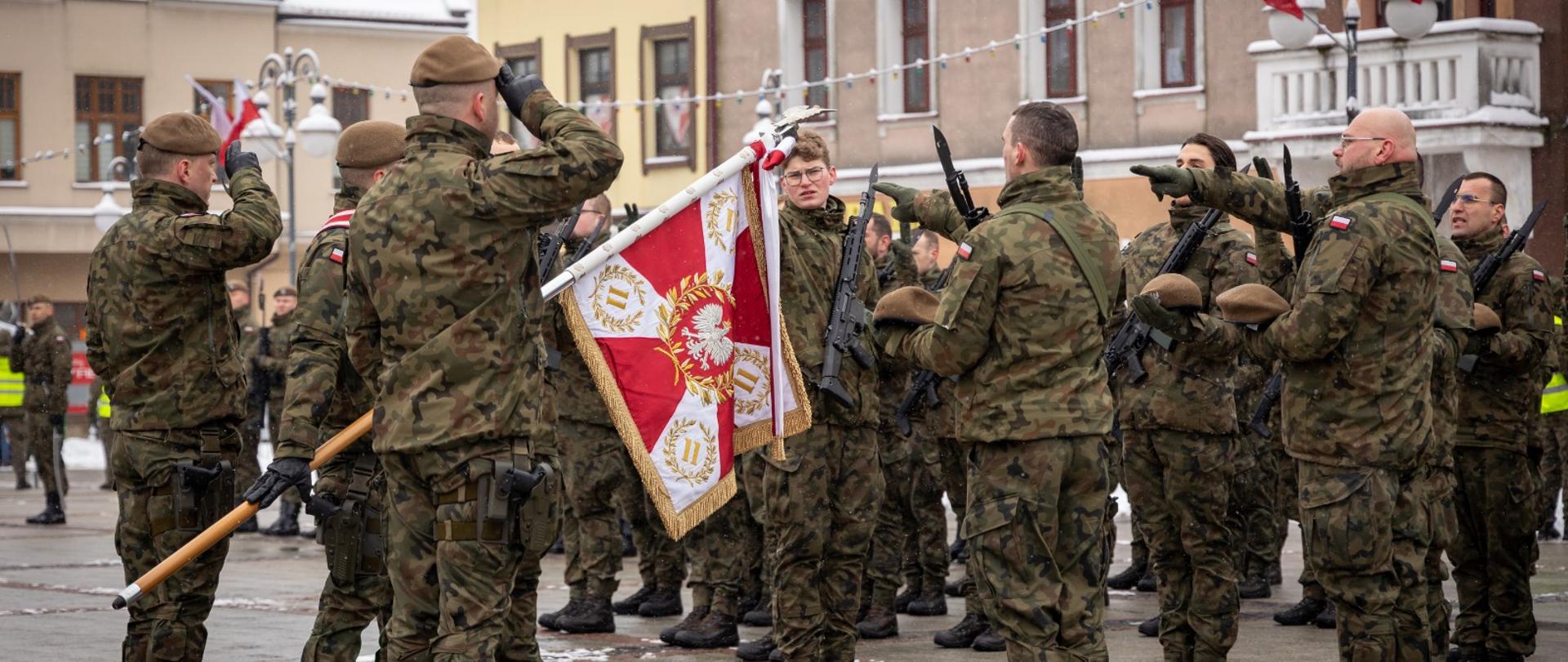 Przysięga wojskowa na sztandar - uroczysty akt ślubowania wierności Rzeczypospolitej Polskiej