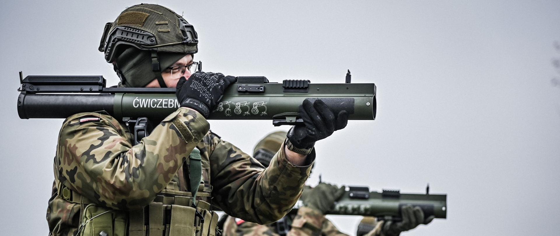 Terytorialsi_północnego_Mazowsza_przeszkoleni_z_obsługi_granatnika_M72_(8)