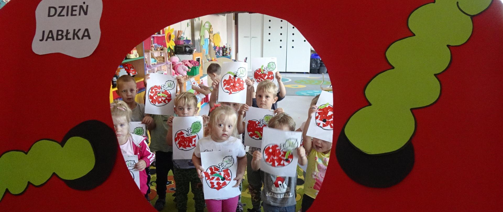 ŚWIĘTUJEMY DZIEŃ JABŁKA...