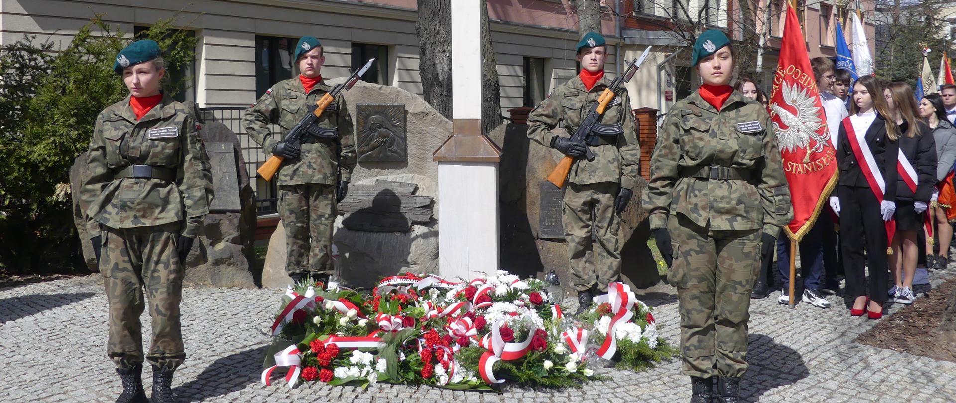 Powiatowe Obchody 82. Rocznicy Zbrodni Katyńskiej i 12. Rocznicy Katastrofy Smoleńskiej
