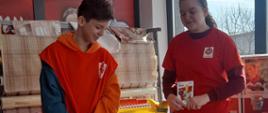 Tak. Pomagam!