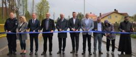 Przecięcie wstęgi w pobliżu styku Łap z Gąsówką
