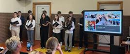 Pożegnanie klasy 8 ze Szkoły Podstawowej im. Jana Pawła II w Żarnowie