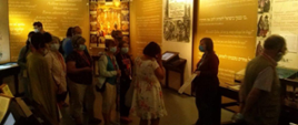 Zwiedzanie ekspozycji w muzeum