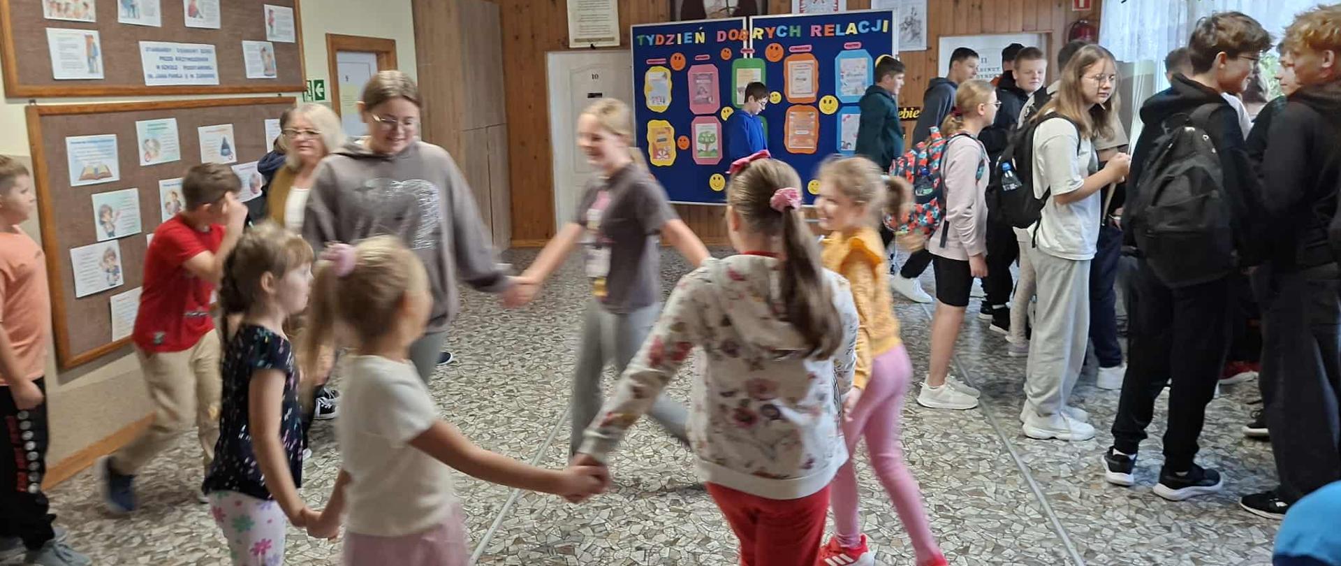 Tydzień Budowania Relacji - 2 dzień - wtorek - Szkoła Podstawowa im. Jana Pawła II w Żarnowie
