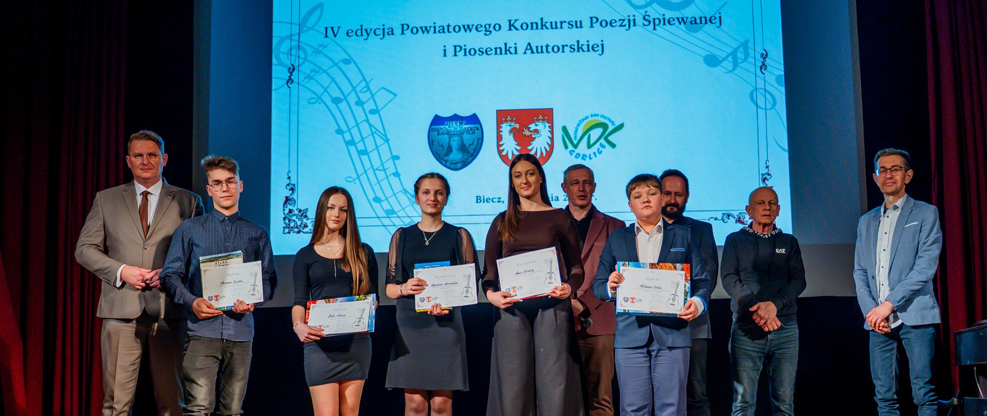 IV edycja Powiatowego Konkursu Poezji Śpiewanej i Piosenki Autorskiej finaliści 