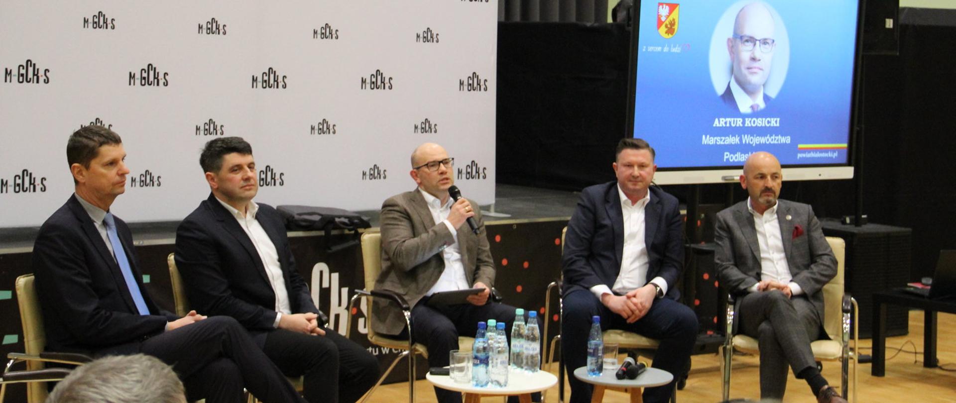 Spotkanie w Choroszczy panel ekspertów