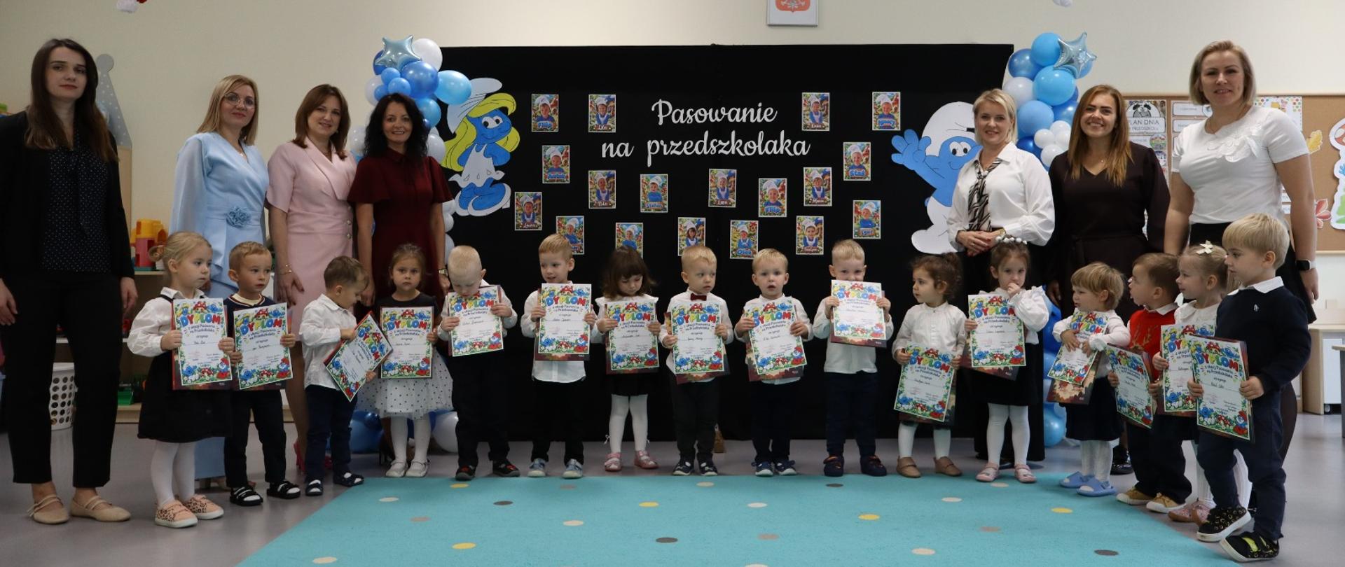 Pasowanie na przedszkolaka w grupie "Smerfów"