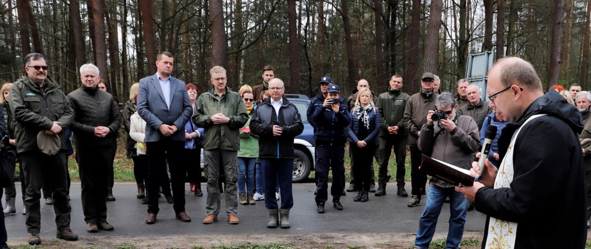 „Las to symbol życia, odnowy i ochrony” - Jan Paweł II