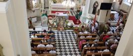 Widok wnętrza kościoła z chóru podczas kazania