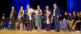 Wicestarosta Zambrowski przemawia podczas koncertu