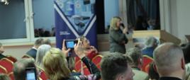 Uczestnicy Forum słuchają wykładu