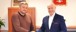 W dniu dzisiejszym zostały podpisane umowy z Wykonawcą na realizację inwestycji pn.: „Uporządkowanie gospodarki wodno-ściekowej na terenie Gminy Szastarka”.