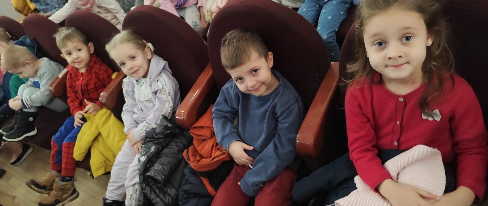 Spotkanie z bajką: wyjazd na teatralne przedstawienie o Śpiącej Królewnie