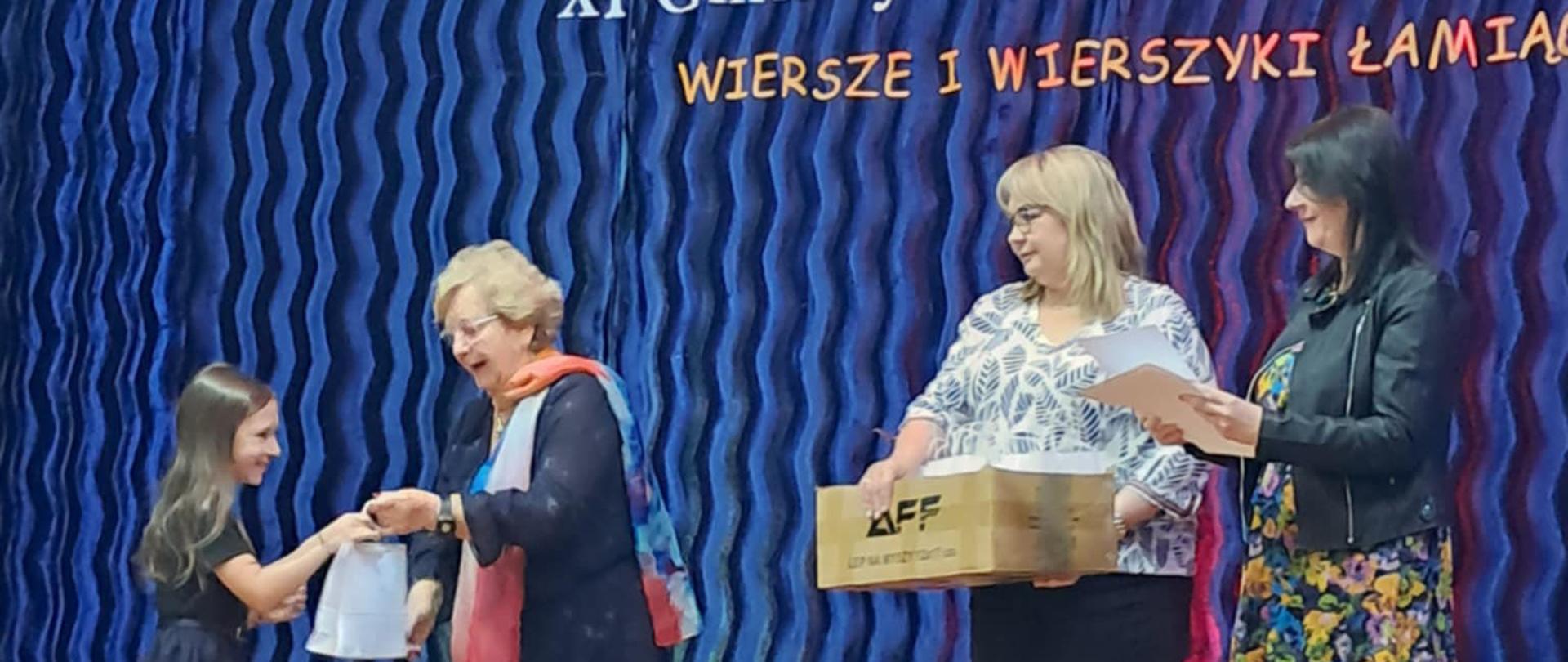 Gminny Konkurs "Wiersze, wierszyki łamiące języki" - Szkoła Podstawowa im. Jana Pawła II w Żarnowie