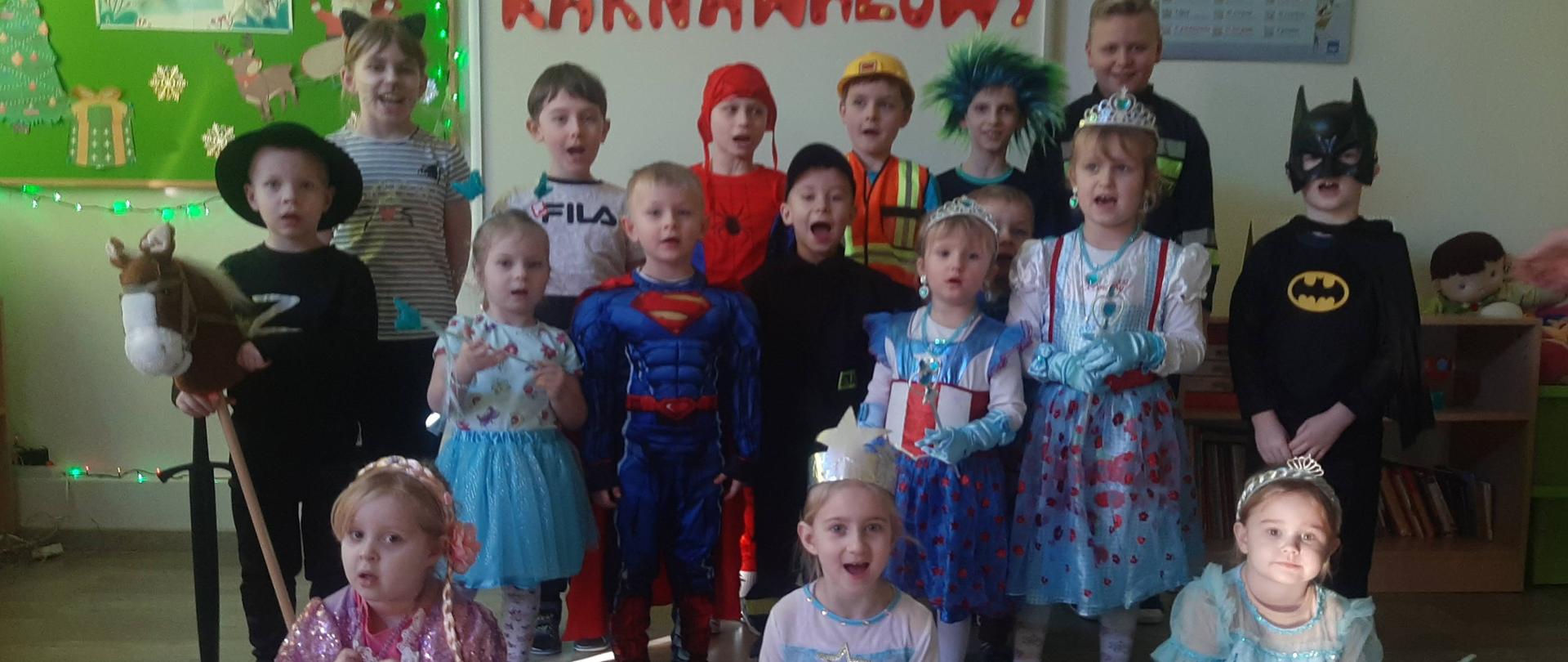 bal karnawałowy