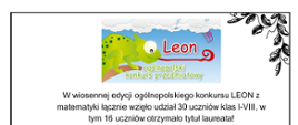 Białe tło, dookoła czarna ramka z liściastym wzorem w rogach. Na środku czarny tekst. Na górze niebieski prostokąt z grafiką kameleona.