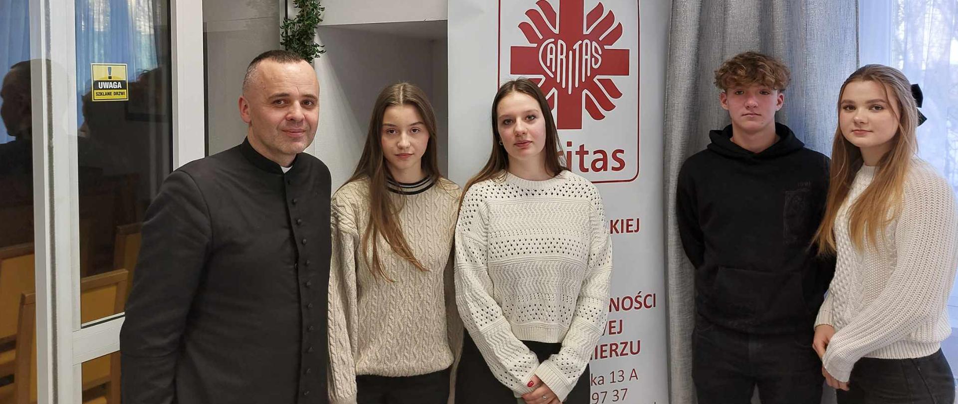 Spotkanie wolontariuszy Szkolnych Kół Caritas w Sandomierzu