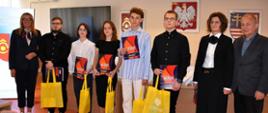 Powiat Ostrowiecki stawia na edukację i inwestuje w przyszłość młodzieży!