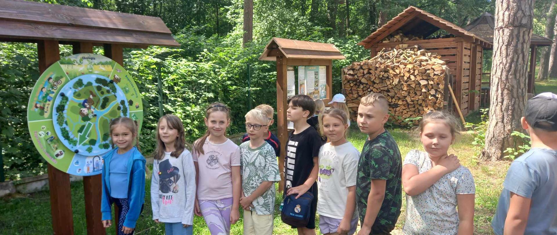 spacer ścieżką edukacyjną