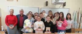 Przedstawiciele KRUS podczas spotkania z uczniami klasy VI i VII