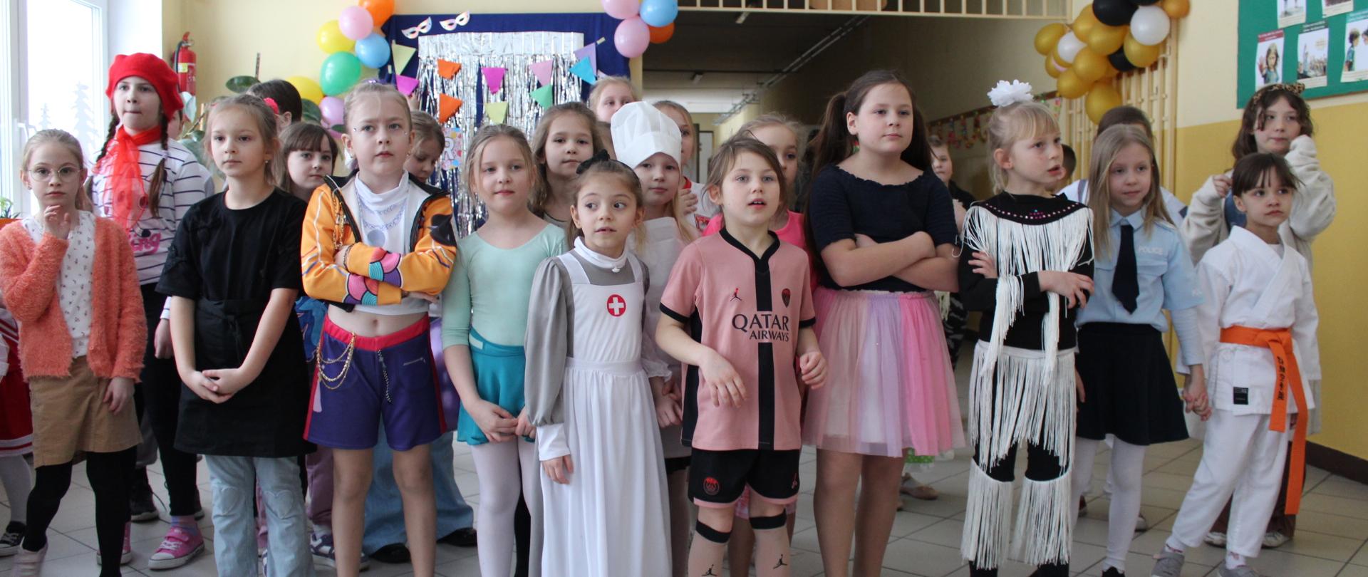 Zabawa karnawałowa klas I–III 🎶