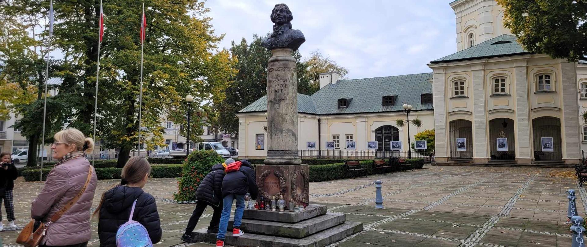Lekcja muzealna kl. IVa i Va