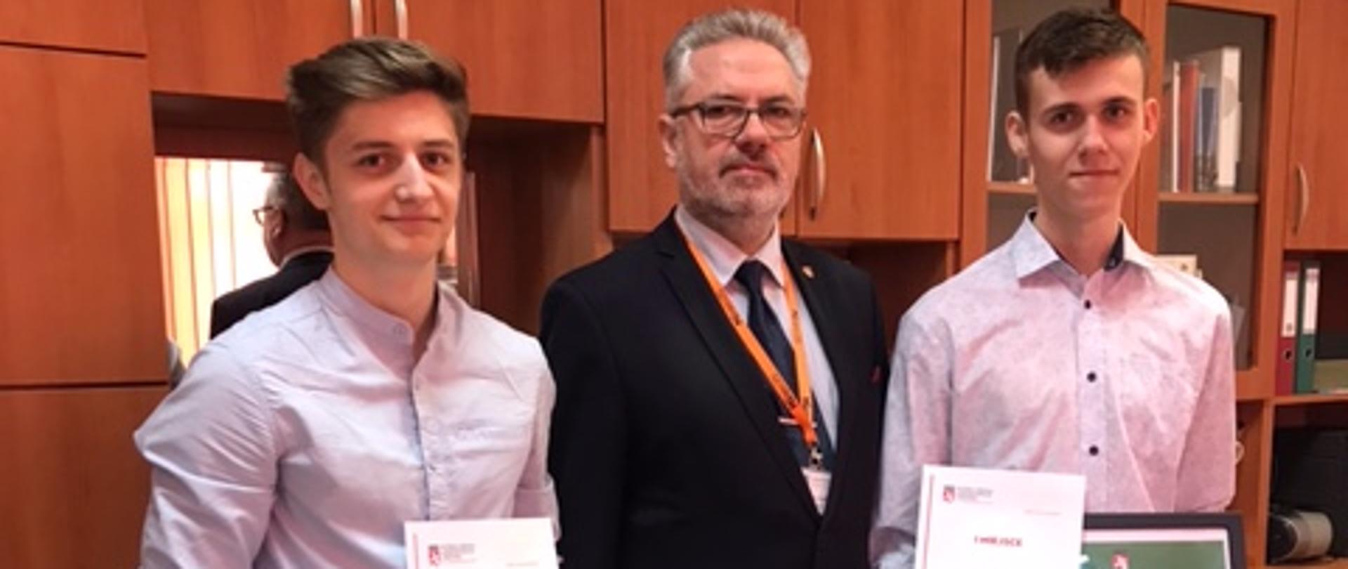 Uczeń THM zwycięzcą XI Logistycznego Konkursu Wiedzy WSAiB w Gdyni